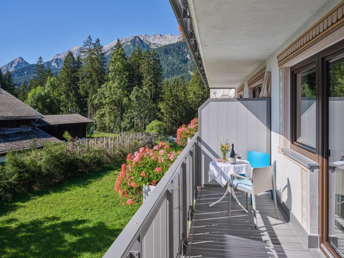 Apartmenthaus - Café - Zugspitze Leutasch Extérieur photo
