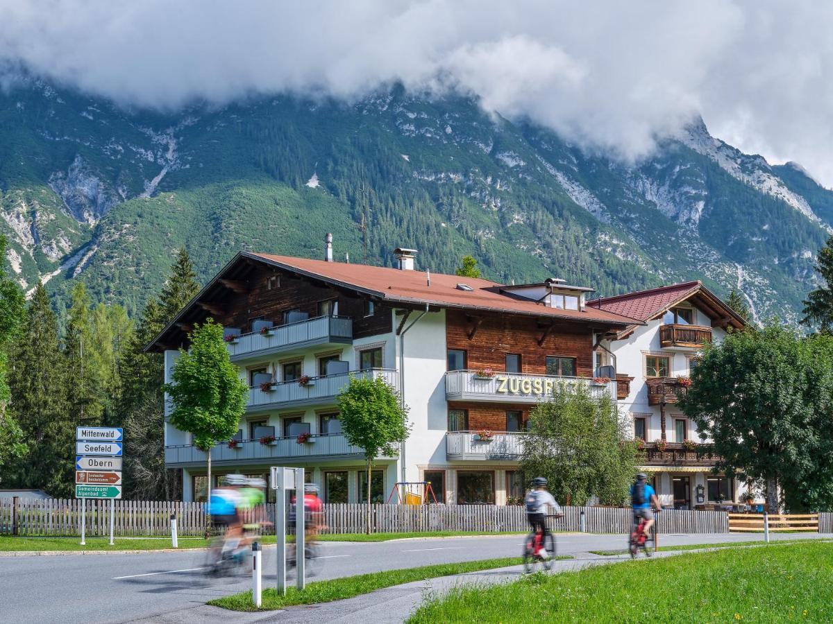 Apartmenthaus - Café - Zugspitze Leutasch Extérieur photo