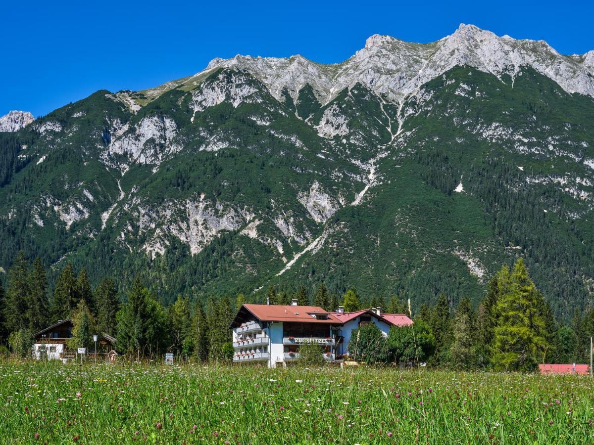 Apartmenthaus - Café - Zugspitze Leutasch Extérieur photo