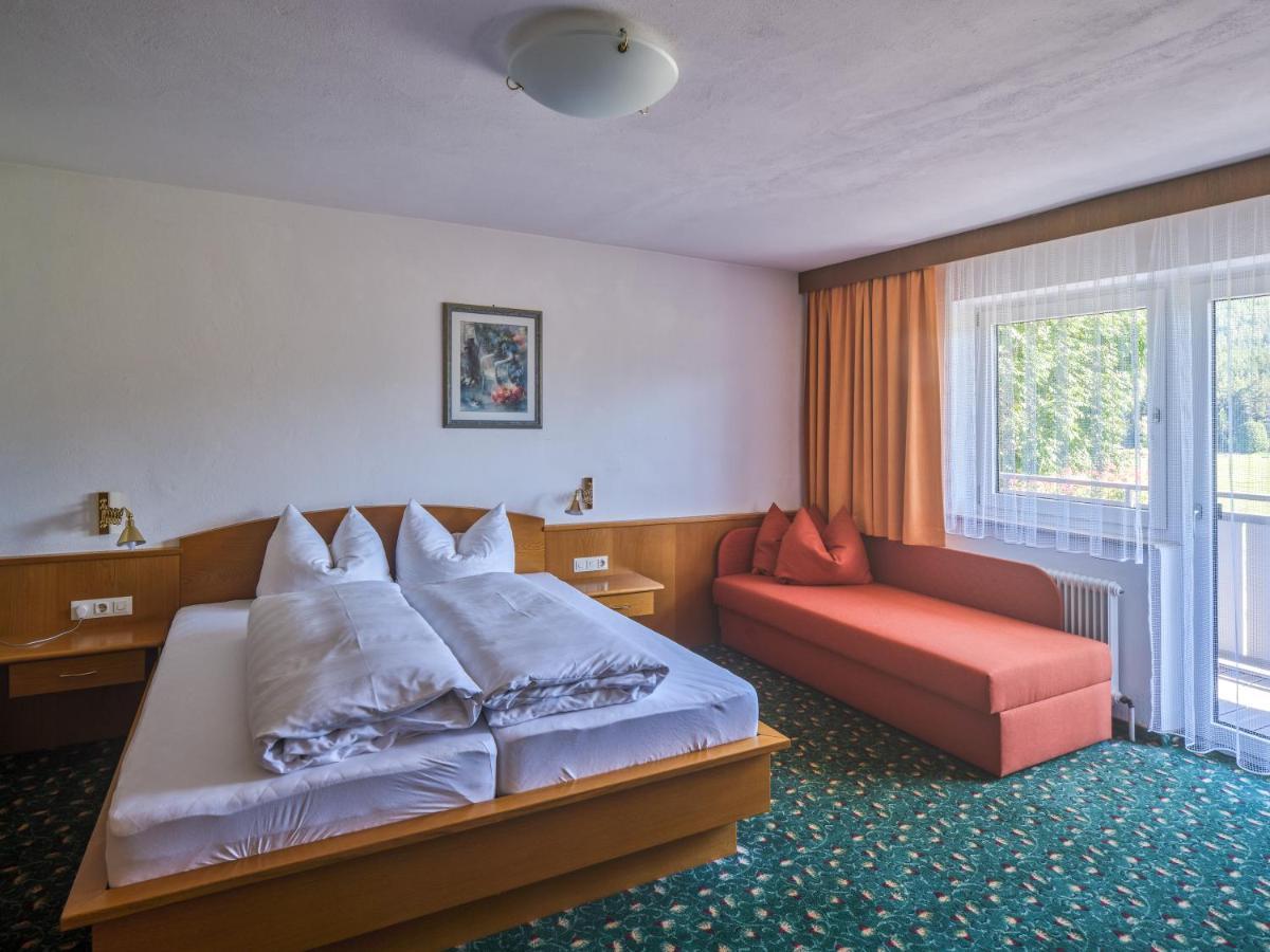 Apartmenthaus - Café - Zugspitze Leutasch Extérieur photo