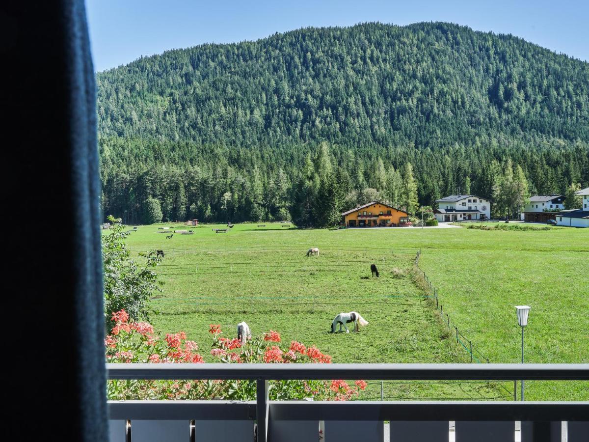 Apartmenthaus - Café - Zugspitze Leutasch Extérieur photo