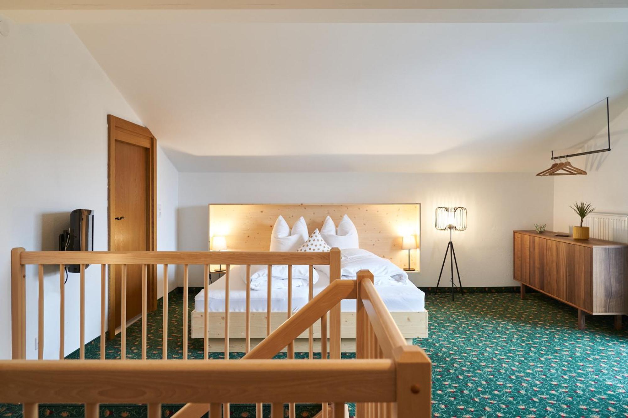 Apartmenthaus - Café - Zugspitze Leutasch Extérieur photo