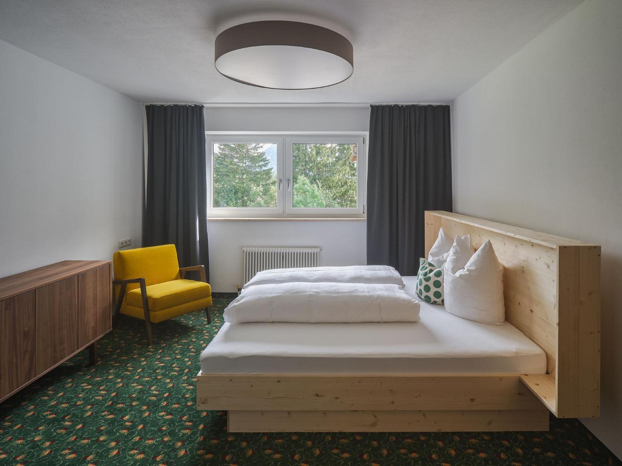 Apartmenthaus - Café - Zugspitze Leutasch Chambre photo